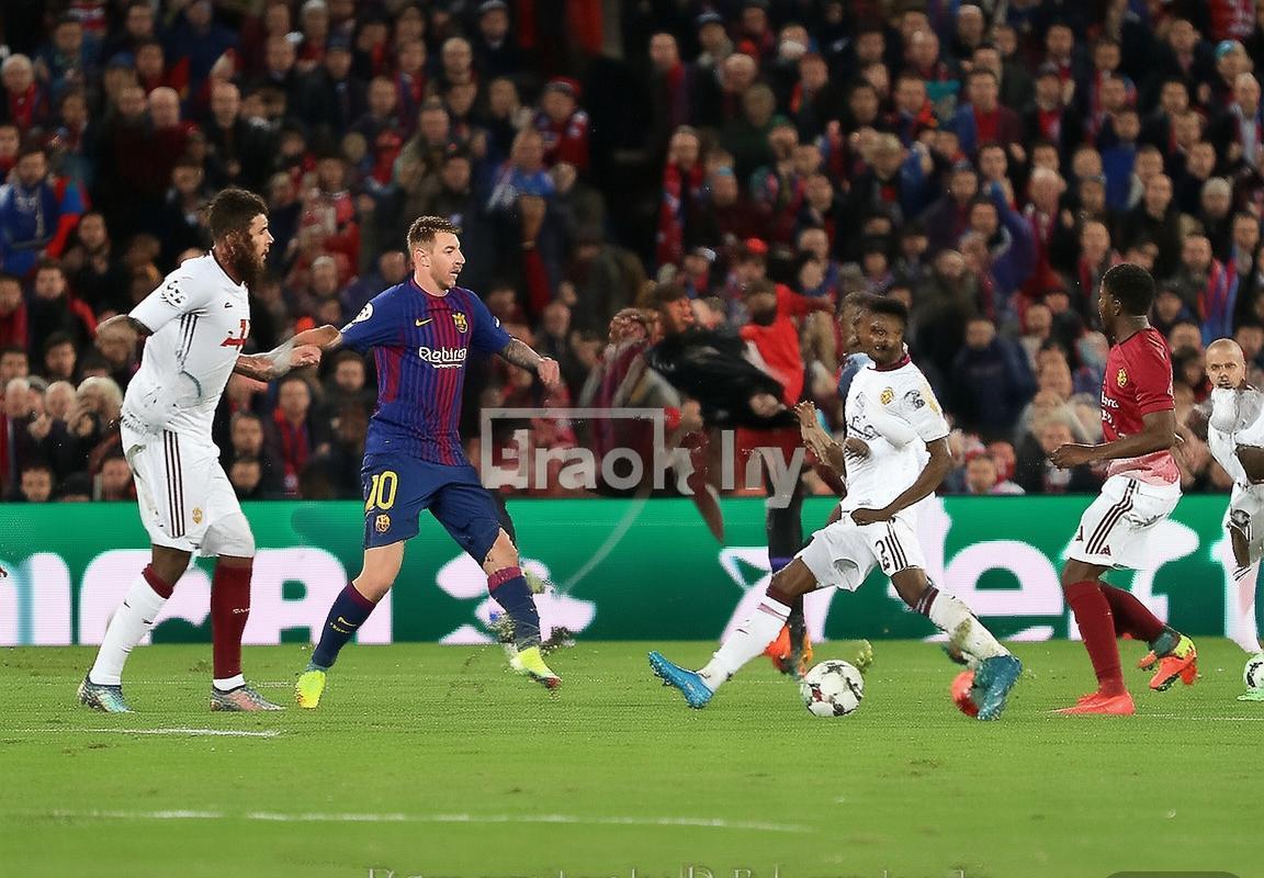 巴塞罗那对曼联上半场精彩对决集锦(图1)