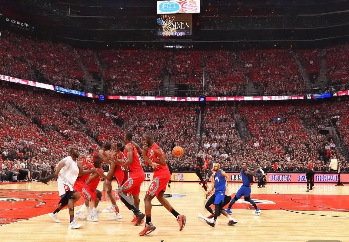 2019NBA火箭对猛龙巅峰对决：哈登保罗对伦纳德精彩对决回顾(图1)