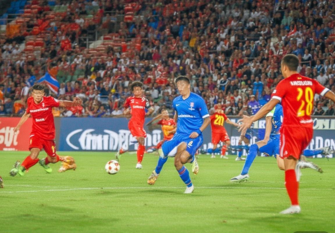 2019亚冠焦点战：山东鲁能与河内足球队激战解析(图1)